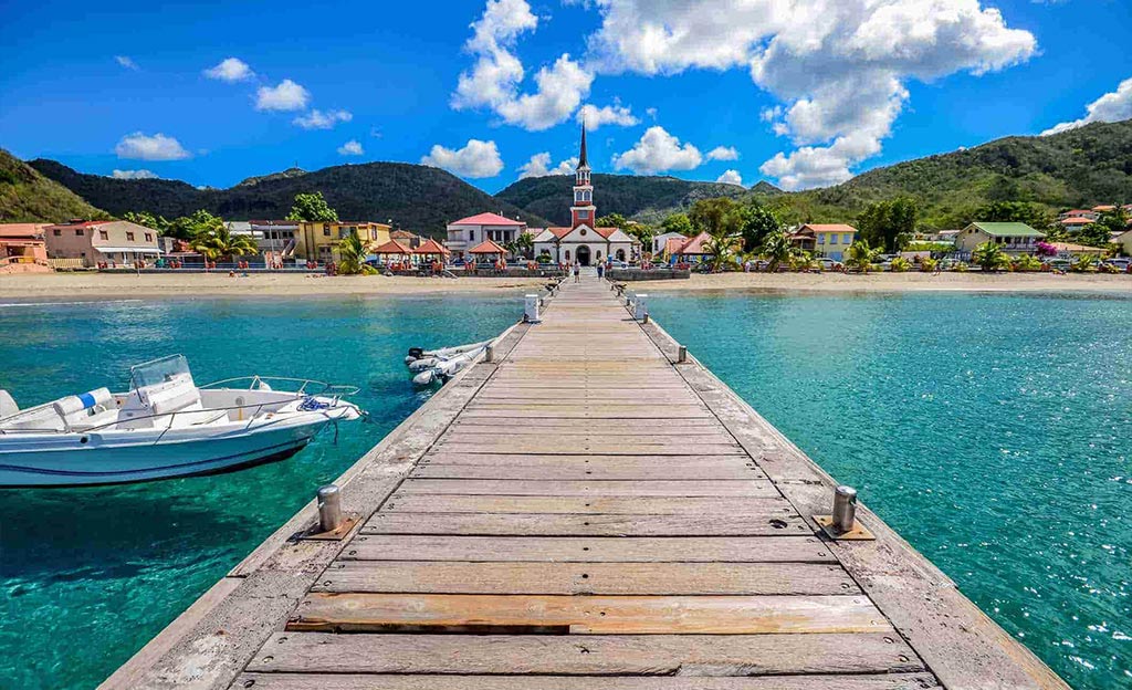 LocationsPiratiCaraibi-Granadine-catamarano